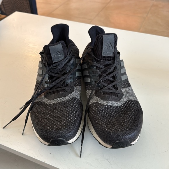 Adidas Ultra Boost ST (Mens, size 13) - Picture 4 of 4